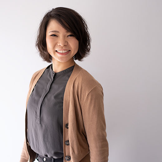 美容業チーム 石山 有美